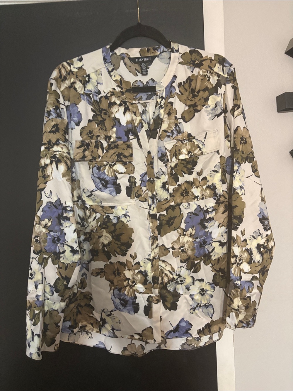 Ellen Tracy Floral Button-Front Shirt in Ivory, Olive & Periwinkle